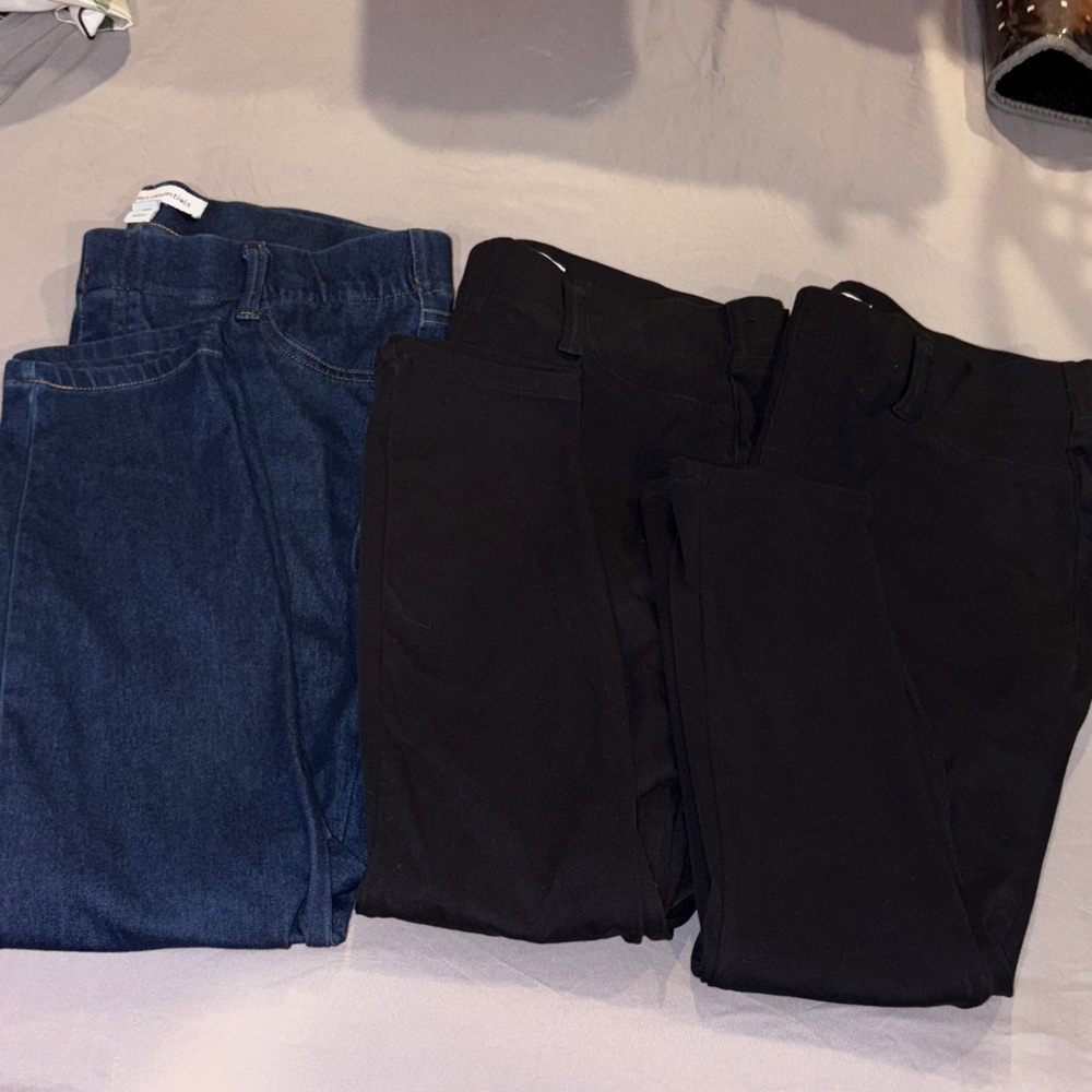 ✨3 Pull On Jeggings ✨